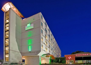  Holiday Inn At the Campus, an IHG Hotel  Манхэттен
